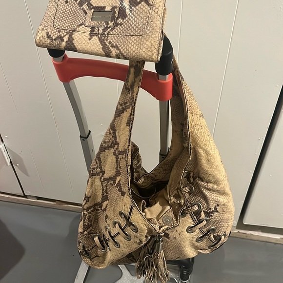 Michael Kors purse and wallet - Picture 4 of 11